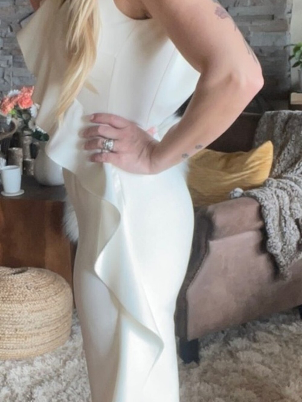 ANTONIO MELANI Cream V-Neck Ruffle Sleeveless Jumpsuit